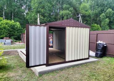 Гараж для хранения инвентаря и техники в с. Башино, Ясногорский р-н, Тульская обл.