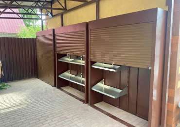 Три шкафа для хозяйственных принадлежностей в дер. Холопово, Александровский р-н, Владимирская обл.