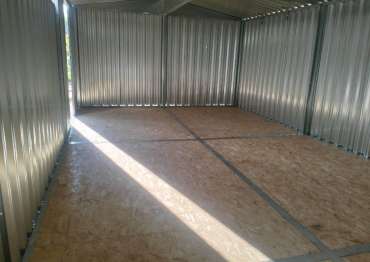 Стильный автомобильный гараж с двускатной крышей в цинковом цвете в дер. Краснораменье, Камешковский р-н, Владимирская обл.