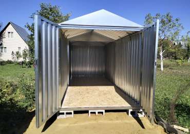 Многофункциональный хозблок с распашными воротами для хозяйственных принадлежностей в цинковом цвете в с. Карпово, г.о. Воскресенск, МО