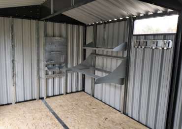 Функциональный гараж с окнами на участок в дер. Колюпаново, Калужская обл.