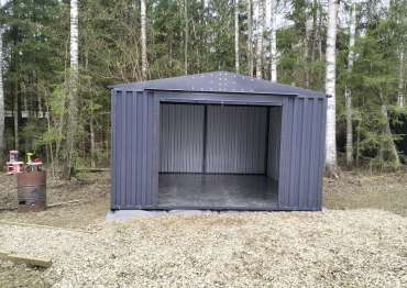 Гараж с металлическим полом в дер. Сапегино, Волоколамский р-н, МО