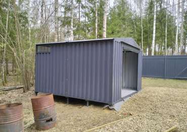 Гараж с двускатной крышей в дер. Сапегино, Волоколамский р-н, МО