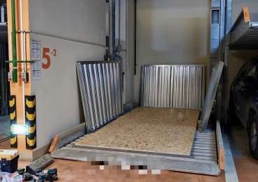 Сборка нестандартного контейнера в Клаус паркинге