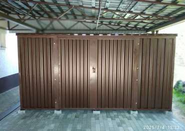 Хозблок в шоколадном цвете в респ. Беларусь