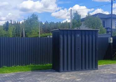 Миниатюрный хозблок с плоской крышей в дер. Полежайки, Солнечногорский р-н, МО