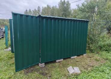 Гараж с плоской крышей в дер. Степаново, Петушинский р-н, Владимирская обл.