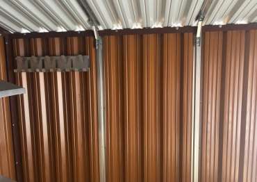 Просторный гараж в дер. Поляны, Троицкий адм.окр, г. Москва