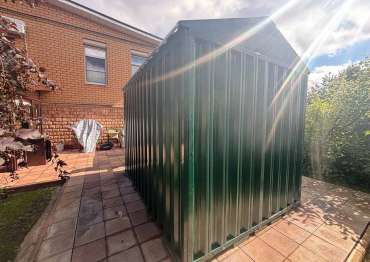 Хозблок для квадроцикла и газонокосилки в дер. Марушкино, Новомосковский адм.окр, г. Москва