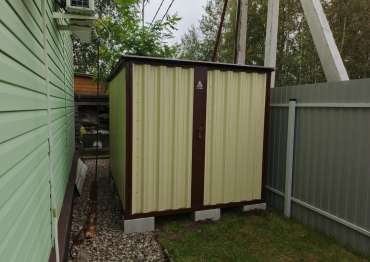 Хозблок в двойной расцветке в дер. Серково, г.о. Щелково, МО