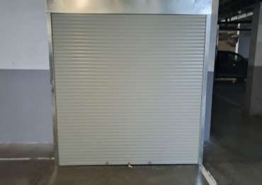Роллетный шкаф в цинковом цвете в паркинг в г. Мытищи