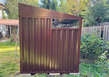 Хозблок с окном в дер. Кобяково, Одинцовский г.о, МО