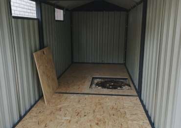 Хозблок с двускатной крышей в дер. Писково, мун.окр Истра, МО