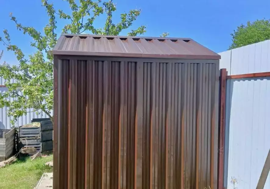 Современный хозблок для хранения садовых принадлежностей в дер. Денисьево, Можайский р-н, МО 