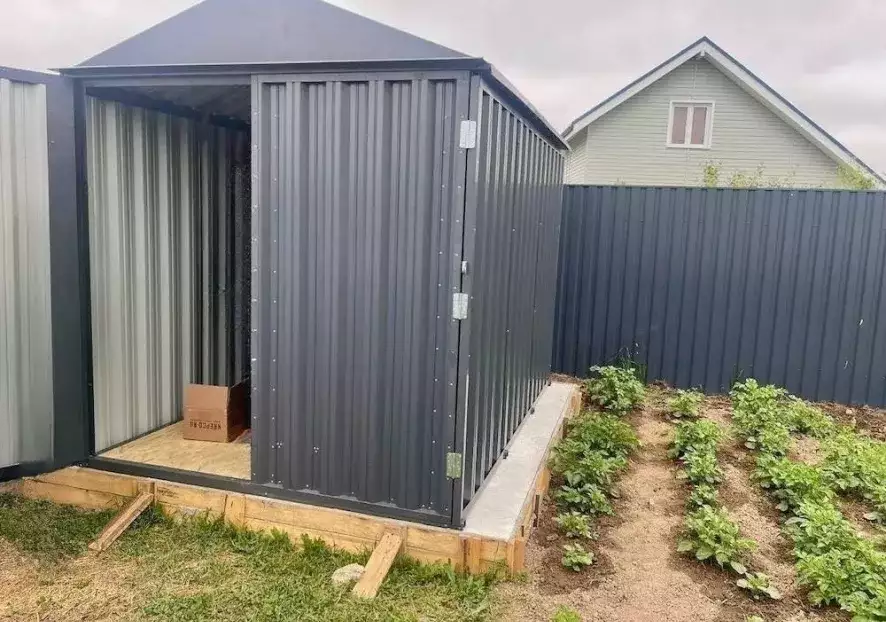 Контейнер для хранения с двускатной крышей для заказчика в с. Ельдигино, Пушкинский р-н, МО