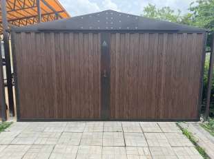 Автомобильный гараж в двойной расцветке в СНТ Химик-1 г. Домодедово, МО