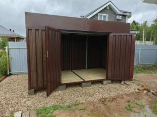 Хозблок для садового инвентаря в расцветке "под дерево" в дер. Бабаиха, Дмитровский г.о, МО