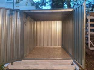 Хозблок для садового инвентаря в цинковом цвете в дер. Коротыгино, р-н Вороново, Троицкий адм.окр, МО