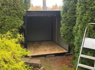 Хозблок для хозяйственных вещей в черном цвете в СНТ Озёрное-1, Дмитровский мун.окр, МО